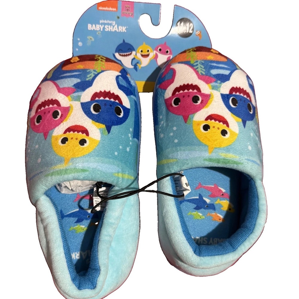 Baby Shark Kids Toddler Plush house Slippers Size 11/12